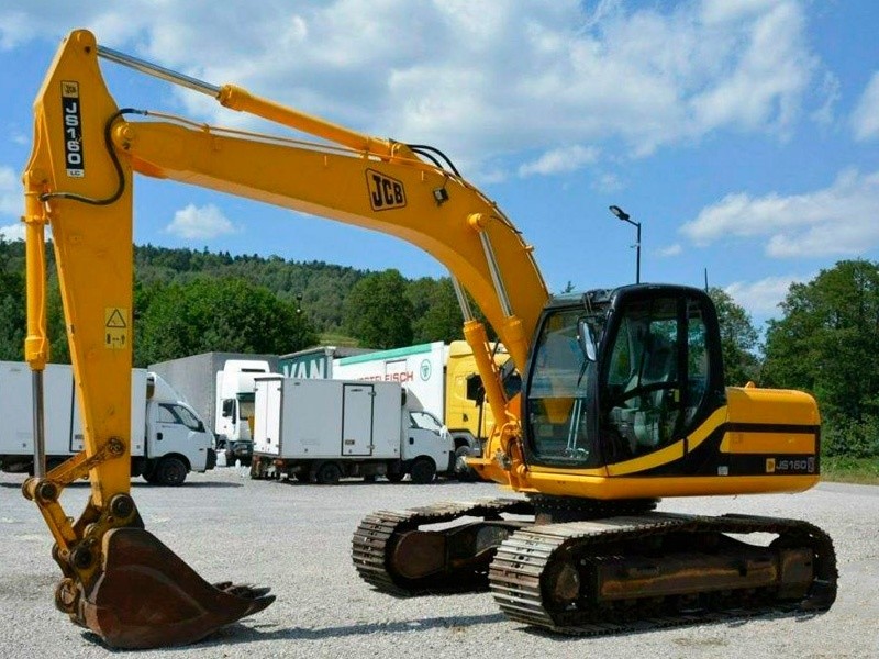 Гусеничный экскаватор JCB JS160