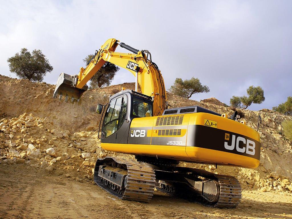 Гусеничный экскаватор JCB JS330